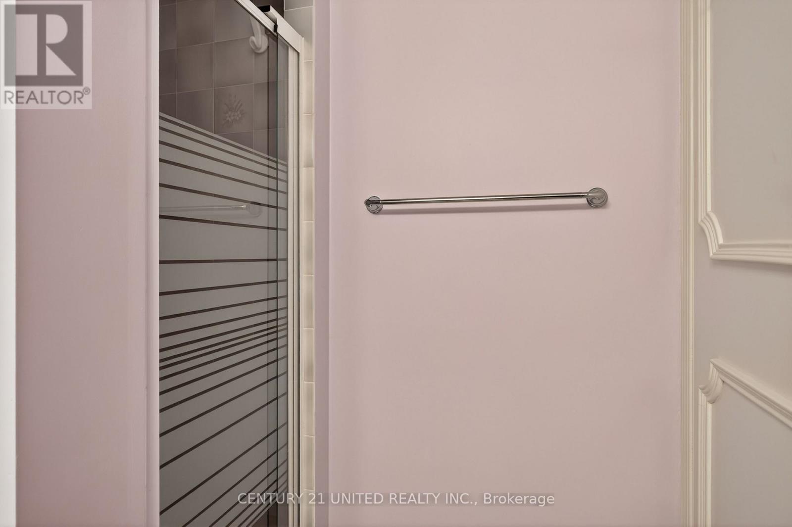 206 - 2185 Walker Avenue, Peterborough (Ashburnham Ward 4), Ontario  K9L 1T6 - Photo 34 - X12945924