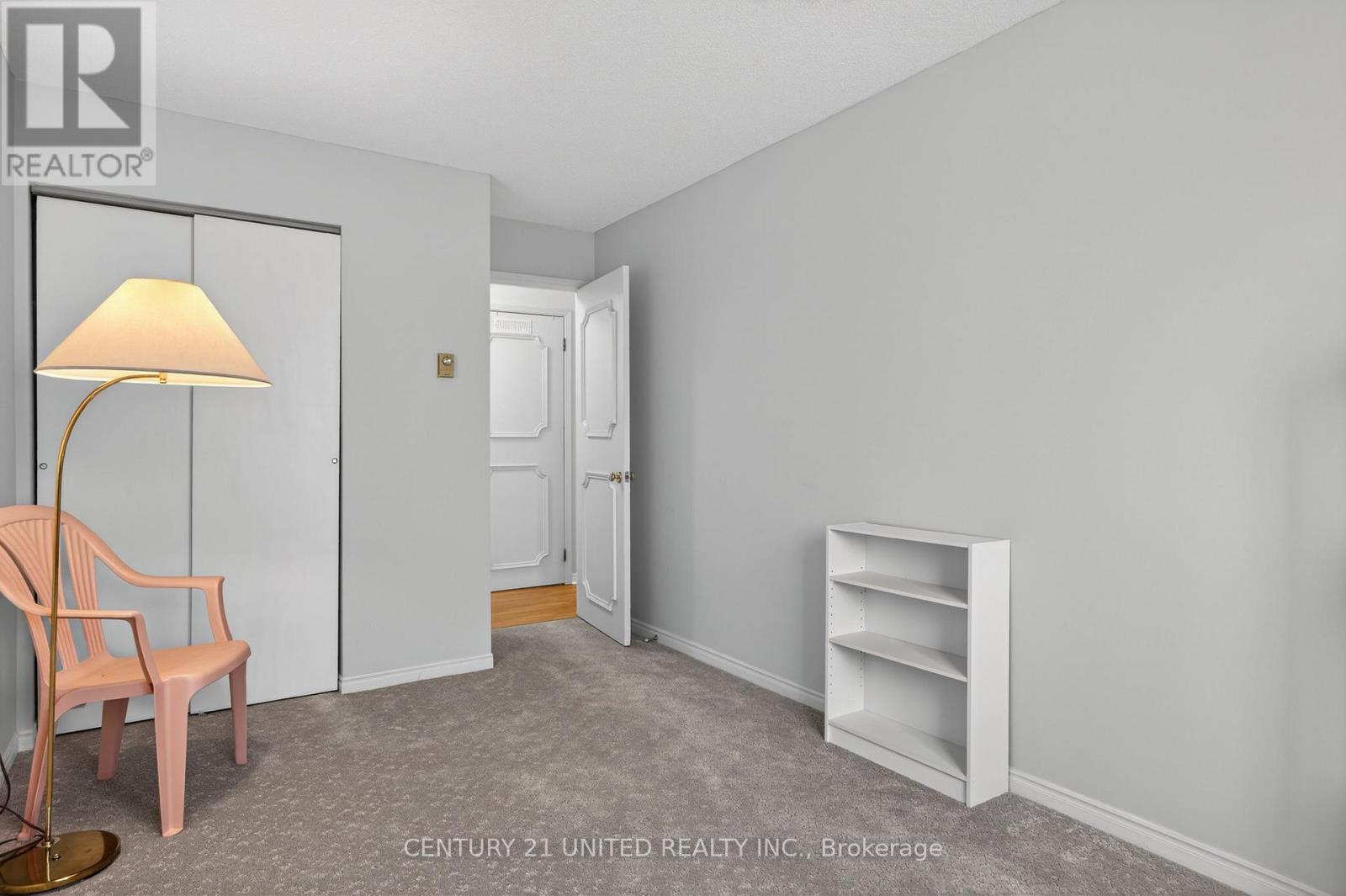 206 - 2185 Walker Avenue, Peterborough (Ashburnham Ward 4), Ontario  K9L 1T6 - Photo 36 - X12945924