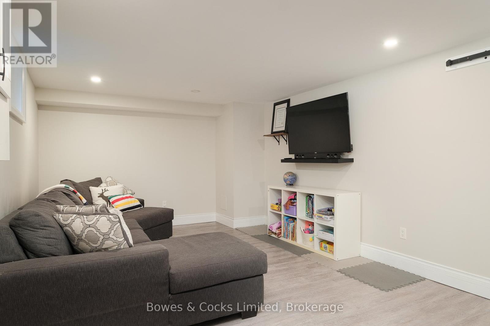 1462 Westbrook Drive, Peterborough (Monaghan Ward 2), Ontario  K9J 6R4 - Photo 20 - X12946496