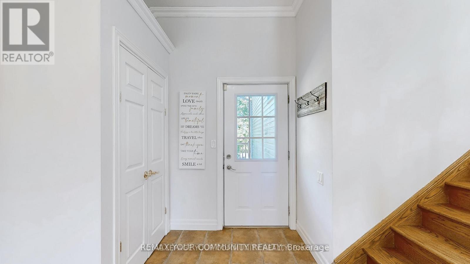 16 Kalman Drive, Cavan Monaghan (Cavan Twp), Ontario  L0A 1G0 - Photo 4 - X12946776