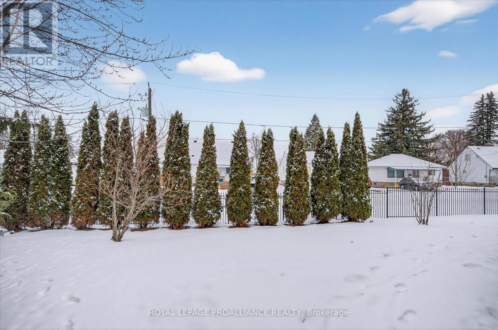 18 - 50 Lockside Drive, Peterborough (Otonabee Ward 1), Ontario  K9J 8T1 - Photo 27 - X12947240