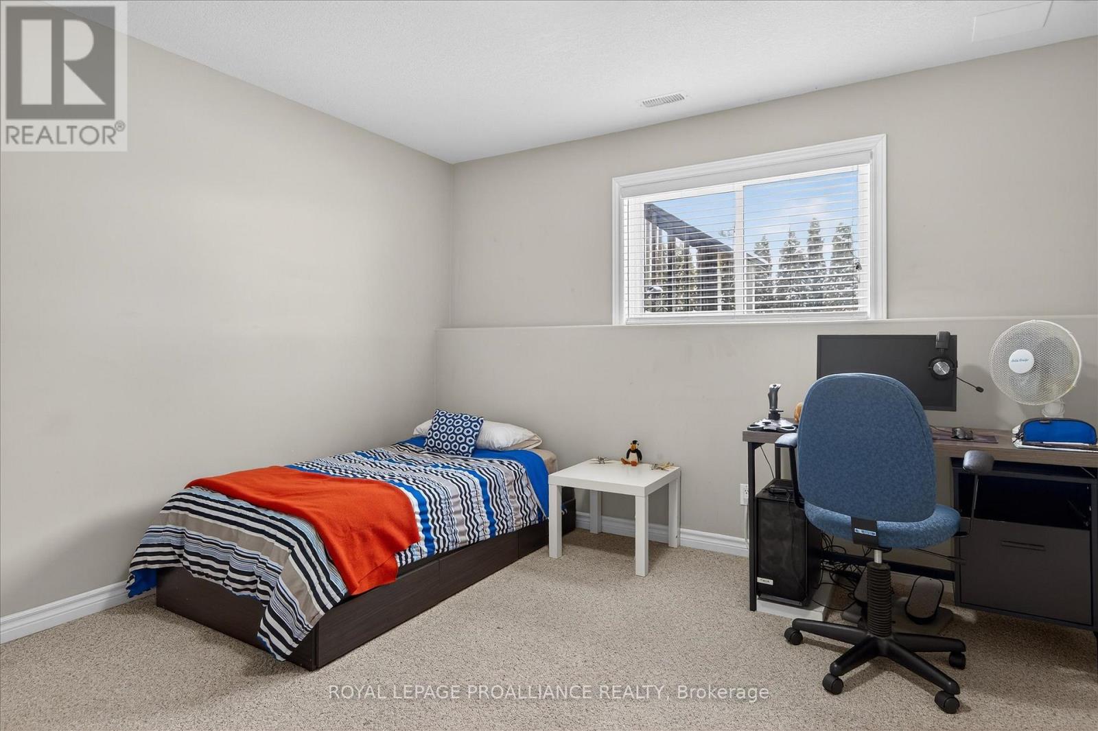 18 - 50 Lockside Drive, Peterborough (Otonabee Ward 1), Ontario  K9J 8T1 - Photo 37 - X12947240