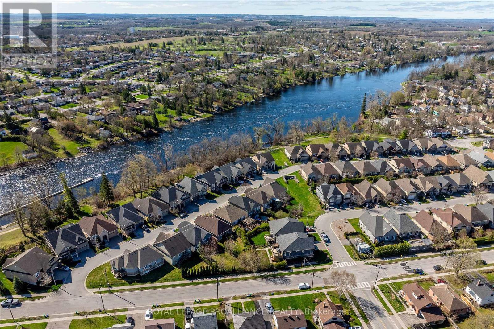 18 - 50 Lockside Drive, Peterborough (Otonabee Ward 1), Ontario  K9J 8T1 - Photo 49 - X12947240