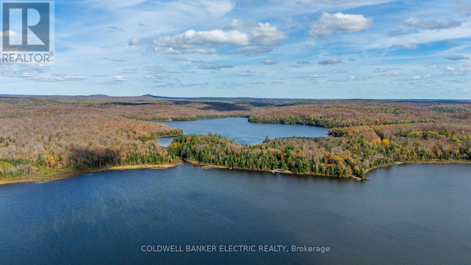 1304 Lower Monmouth Lake Road, Highlands East (Monmouth), Ontario  K0L 2Y0 - Photo 2 - X12947334