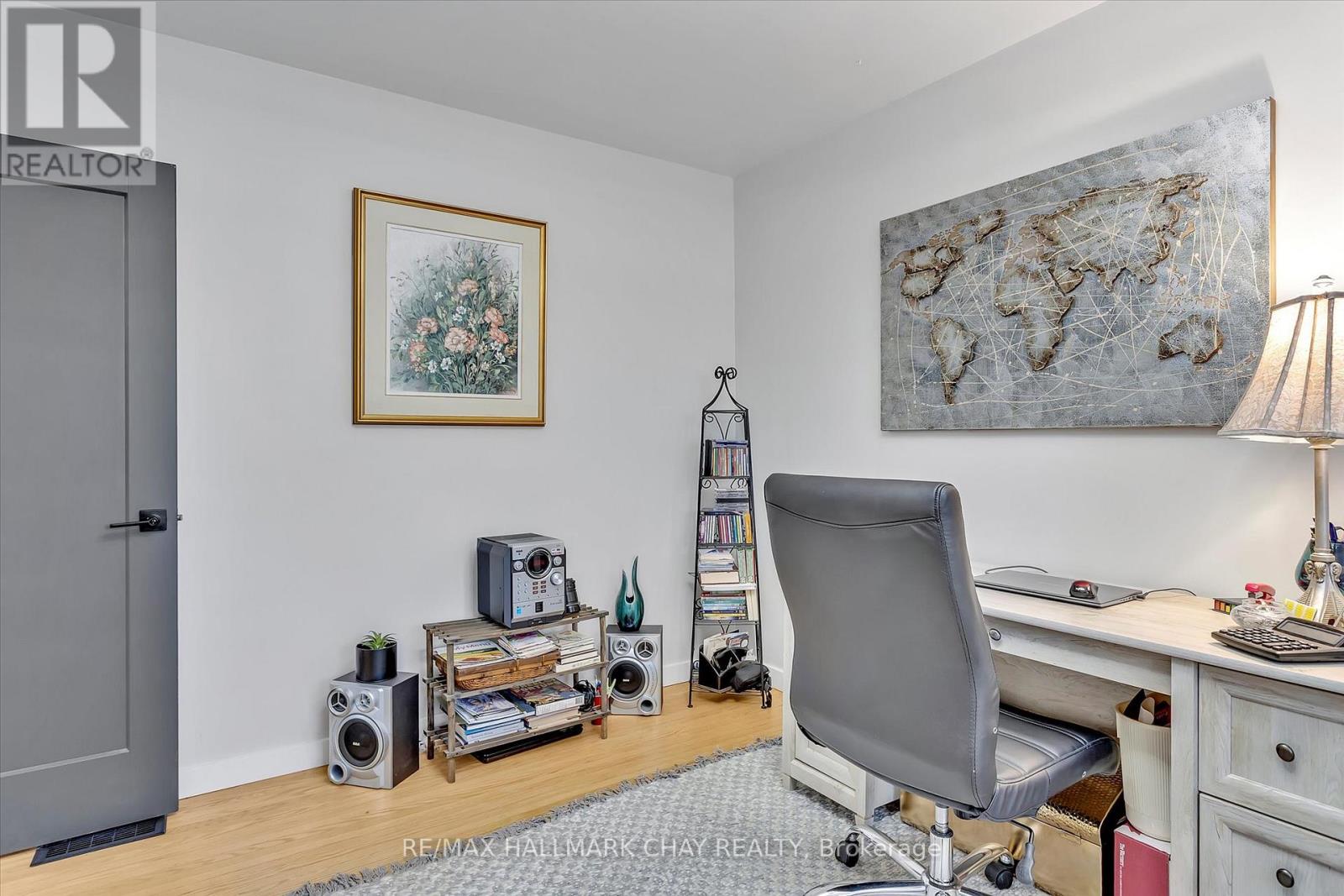 1009 Fairbairn Street, Peterborough (Monaghan Ward 2), Ontario  K9K 1C1 - Photo 23 - X12947188