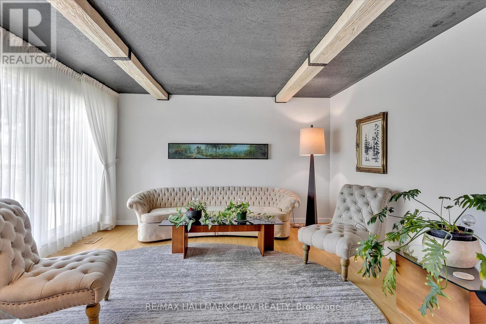 1009 Fairbairn Street, Peterborough (Monaghan Ward 2), Ontario  K9K 1C1 - Photo 5 - X12947188