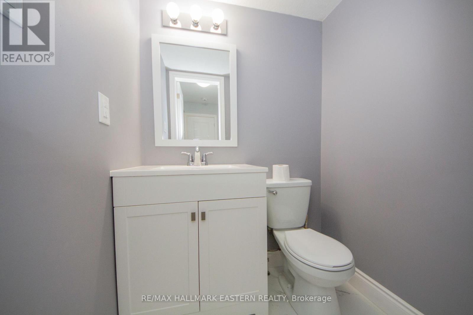 24a Springbrook Drive, Peterborough (Monaghan Ward 2), Ontario  K9J 1L1 - Photo 9 - X12947408