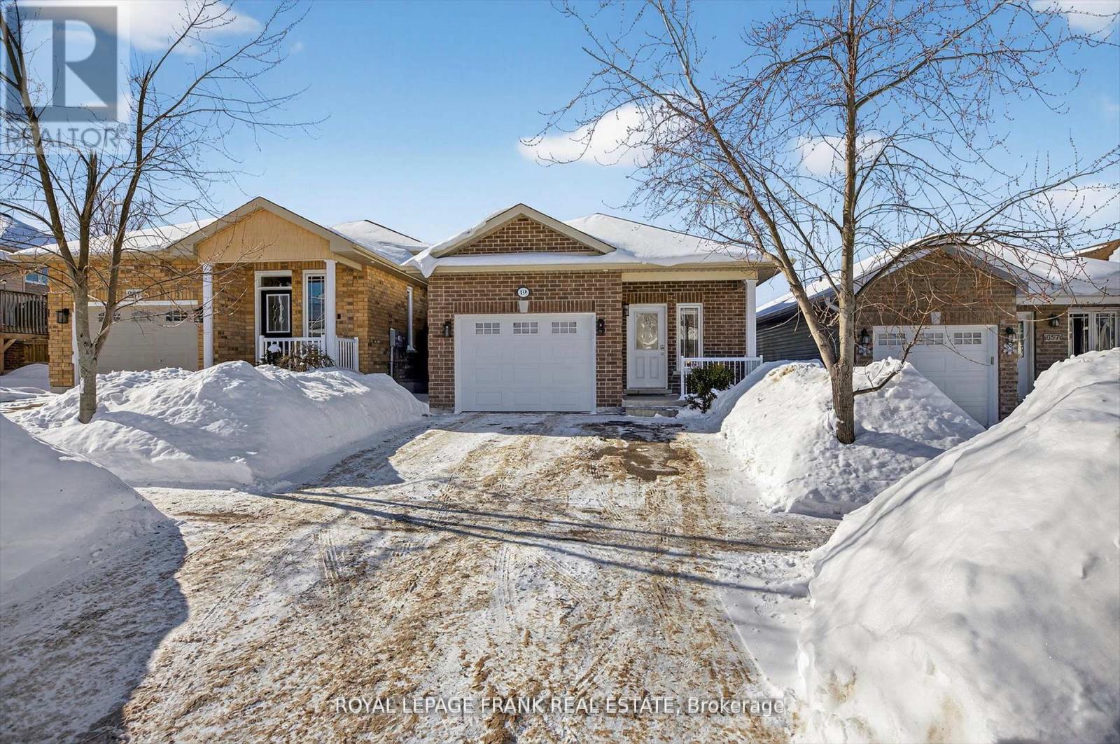 859 Emery Way, Peterborough (Monaghan Ward 2), Ontario  K9J 0H7 - Photo 2 - X12947688