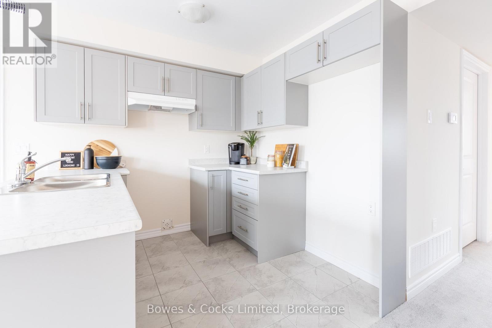 201 - 48 Maple Avenue, Asphodel-Norwood (Norwood), Ontario  K0L 2V0 - Photo 3 - X12948046