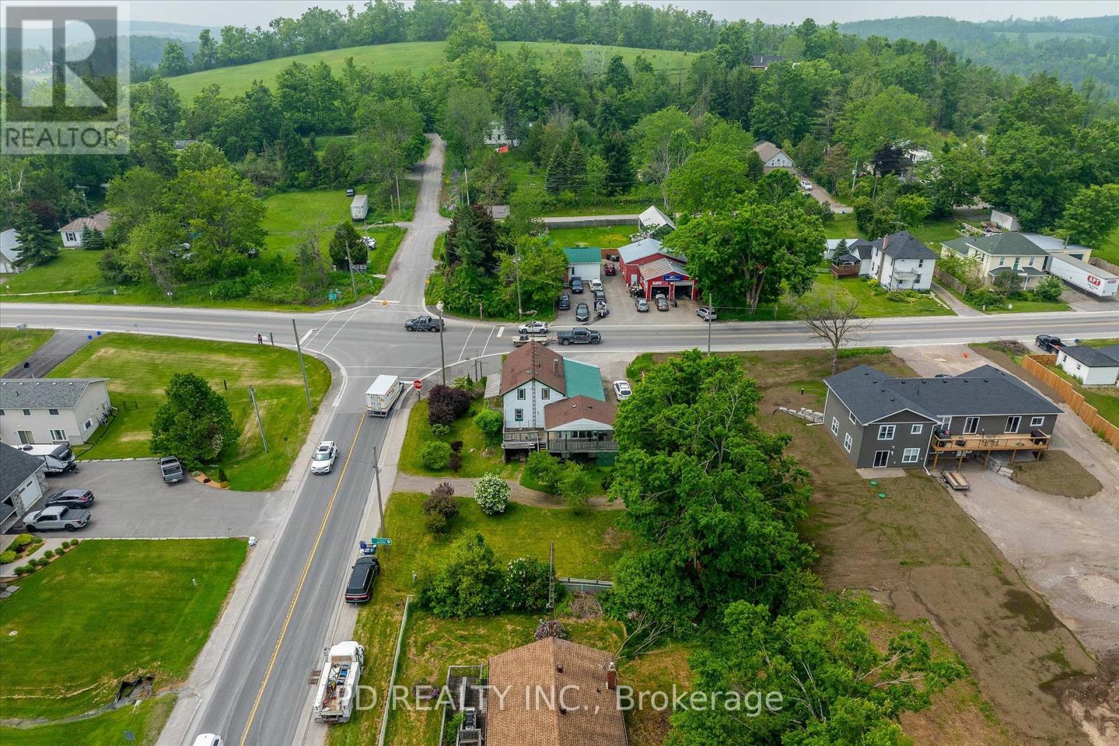 2449 Queen Mary Street, Cavan Monaghan (Cavan Twp), Ontario  L0A 1C0 - Photo 10 - X12948220