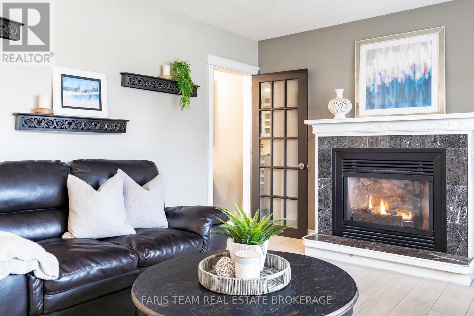 44 Regent Street, Kawartha Lakes (Lindsay), Ontario  K9V 3V2 - Photo 16 - X12949078