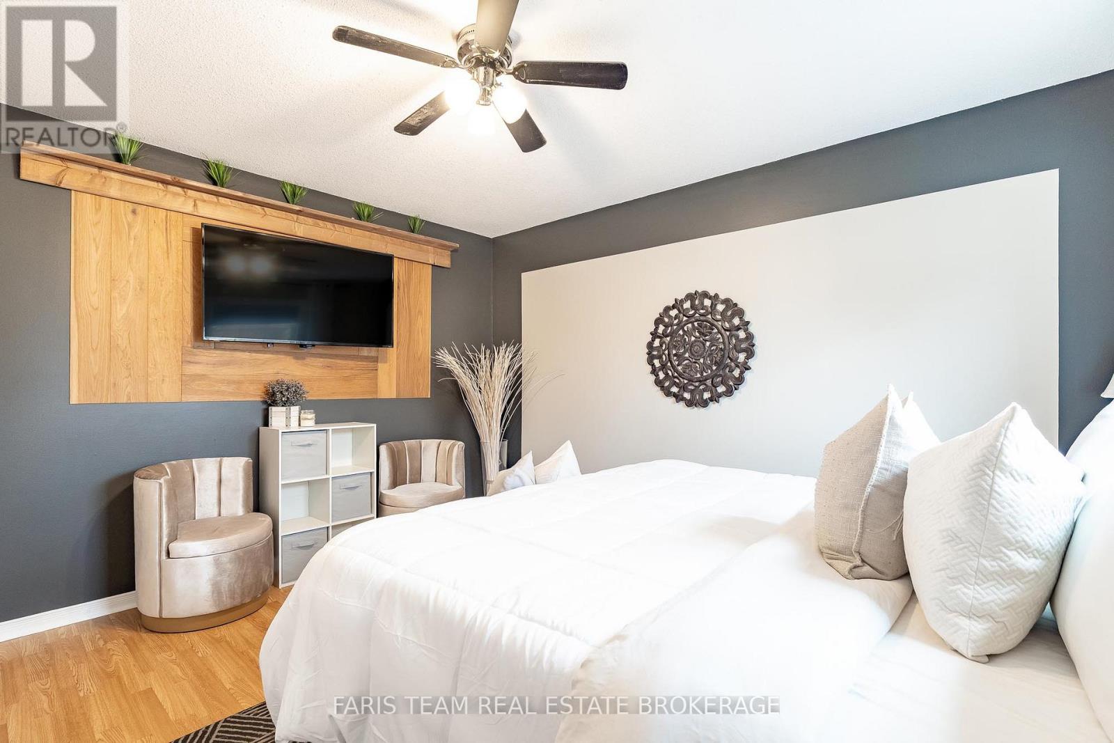 44 Regent Street, Kawartha Lakes (Lindsay), Ontario  K9V 3V2 - Photo 21 - X12949078