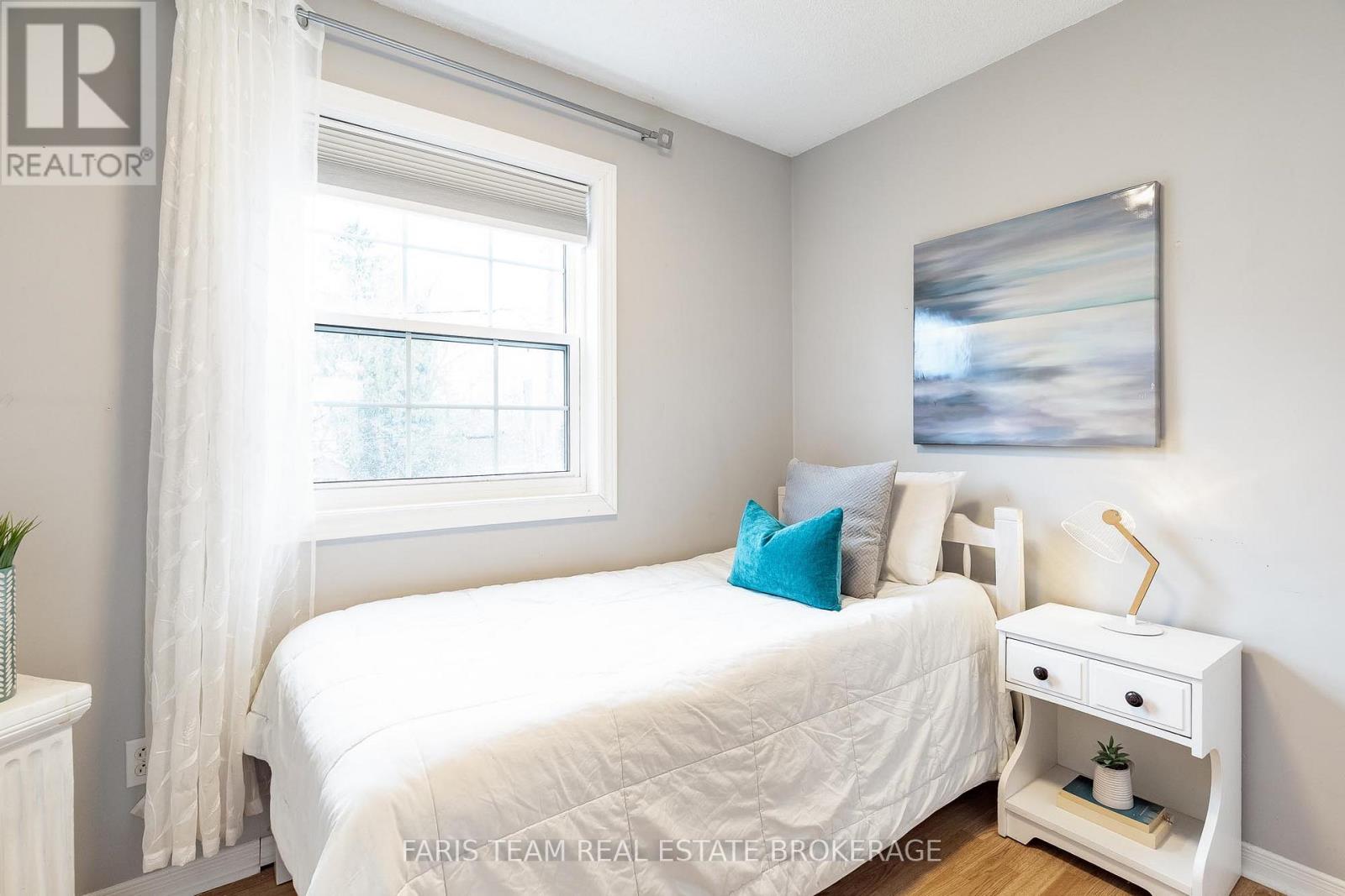 44 Regent Street, Kawartha Lakes (Lindsay), Ontario  K9V 3V2 - Photo 24 - X12949078