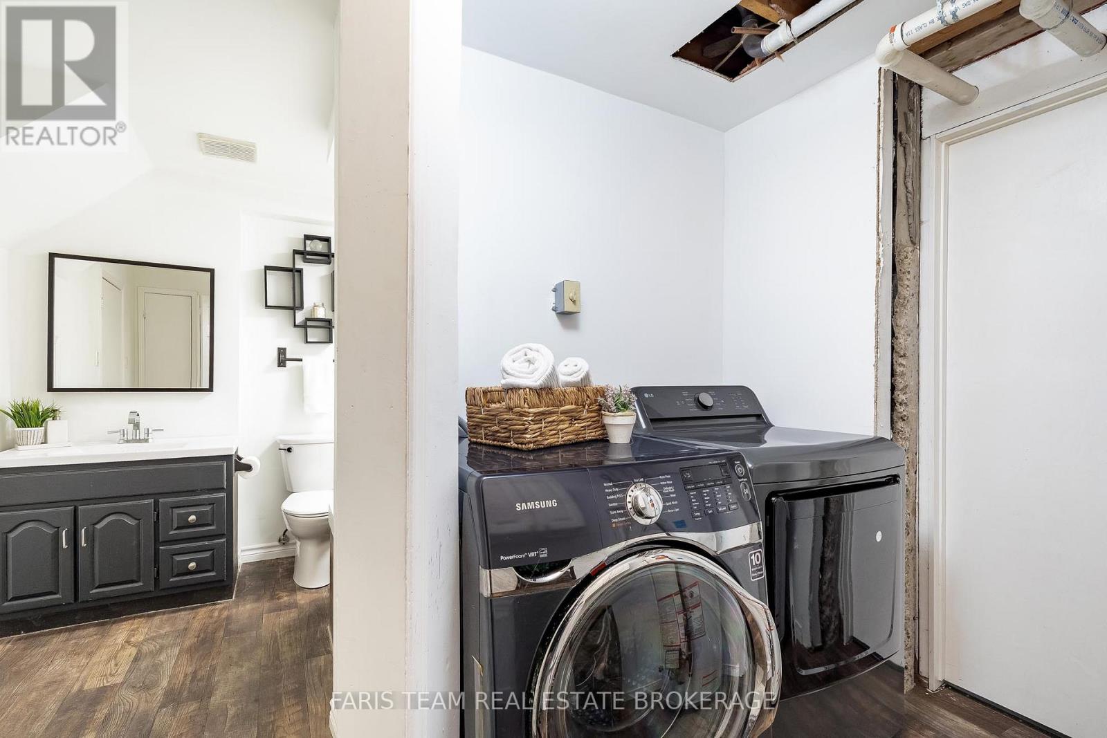 44 Regent Street, Kawartha Lakes (Lindsay), Ontario  K9V 3V2 - Photo 34 - X12949078