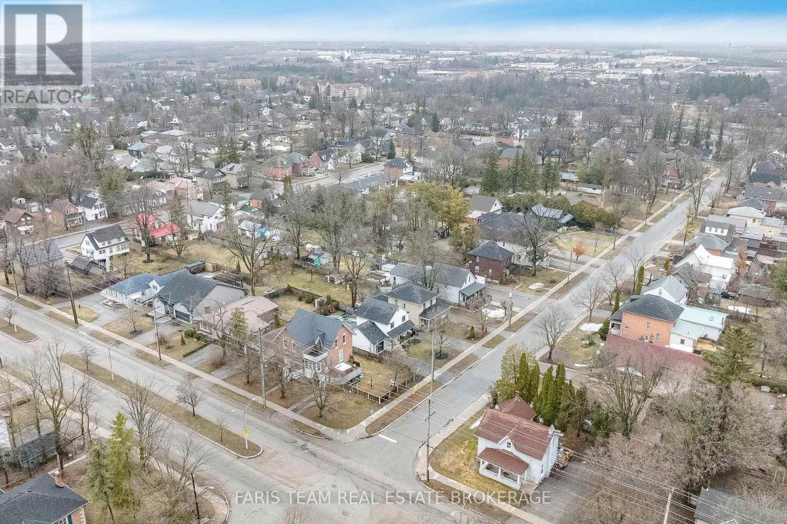 44 Regent Street, Kawartha Lakes (Lindsay), Ontario  K9V 3V2 - Photo 44 - X12949078