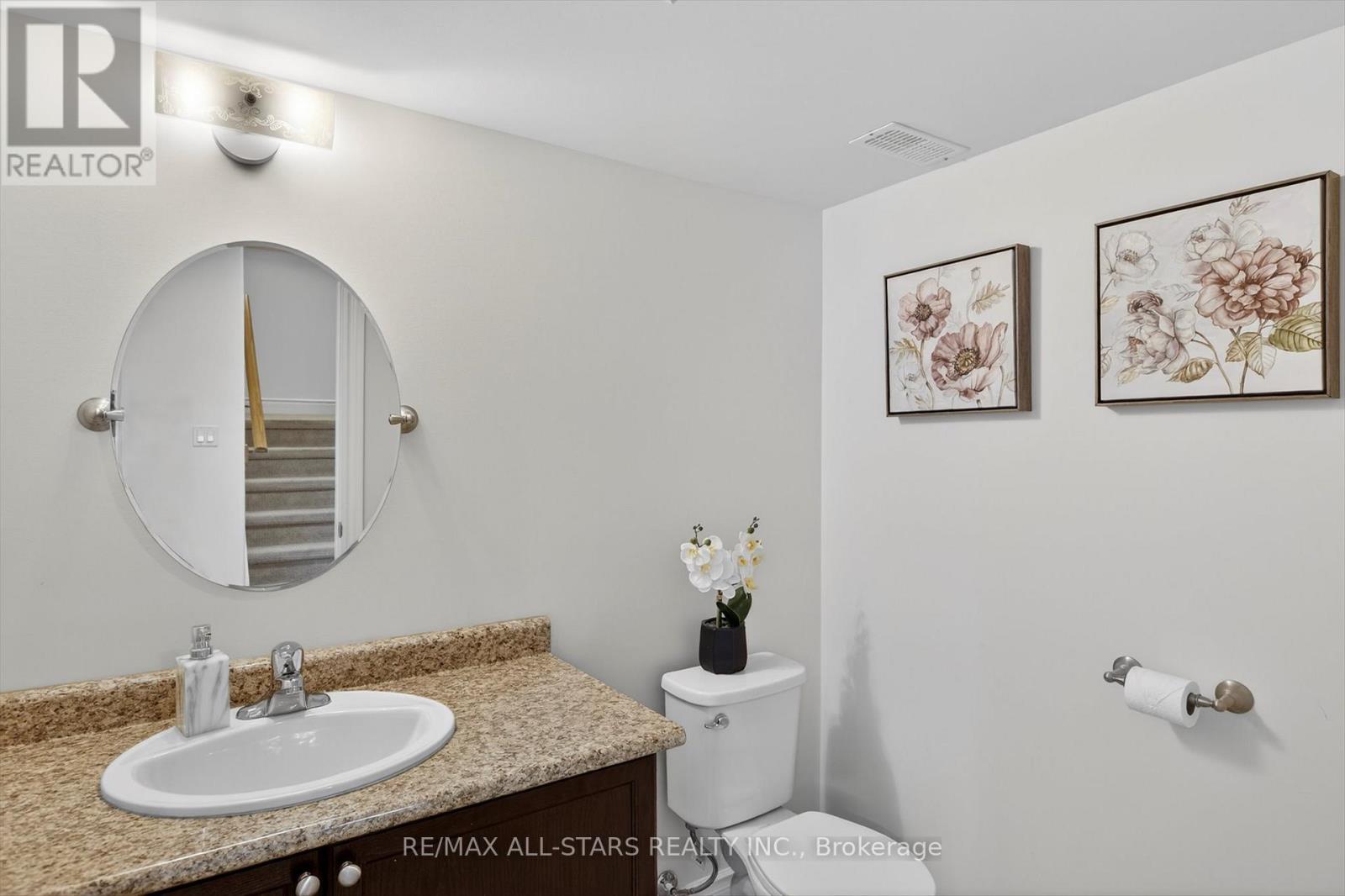 2 Lisbeth Crescent, Kawartha Lakes (Lindsay), Ontario  K9V 0C9 - Photo 35 - X12949252