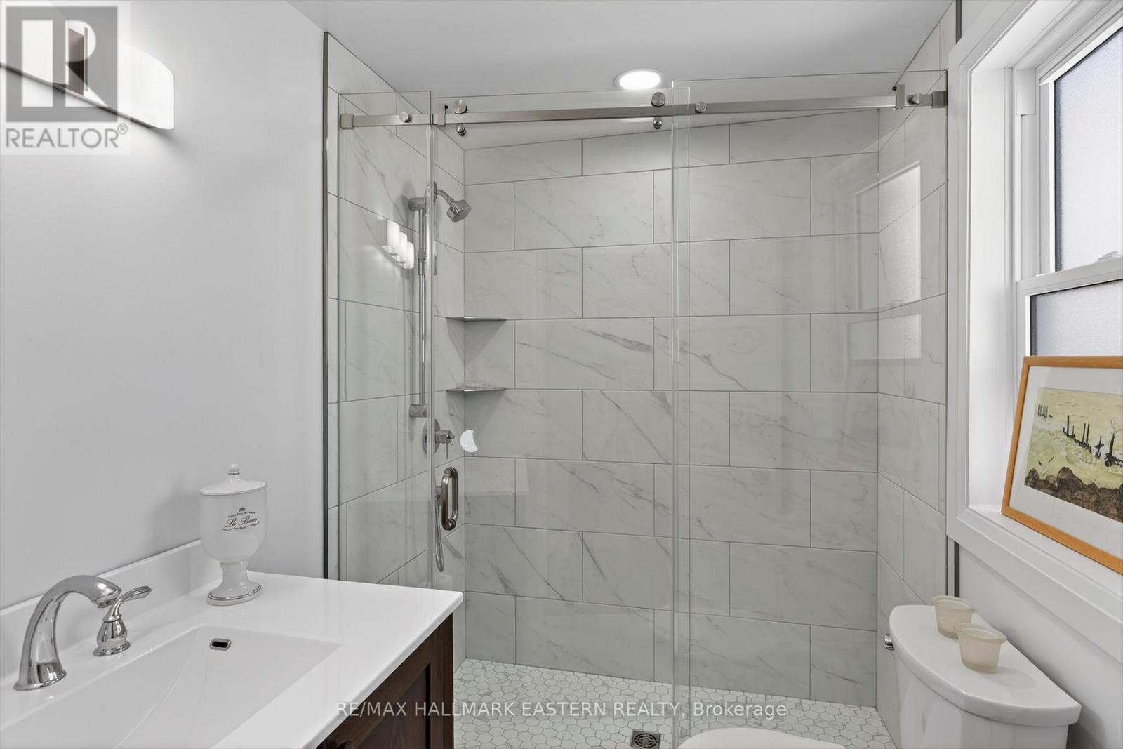 17 Margaret Avenue, Kawartha Lakes (Lindsay), Ontario  K9V 4E4 - Photo 19 - X12949382