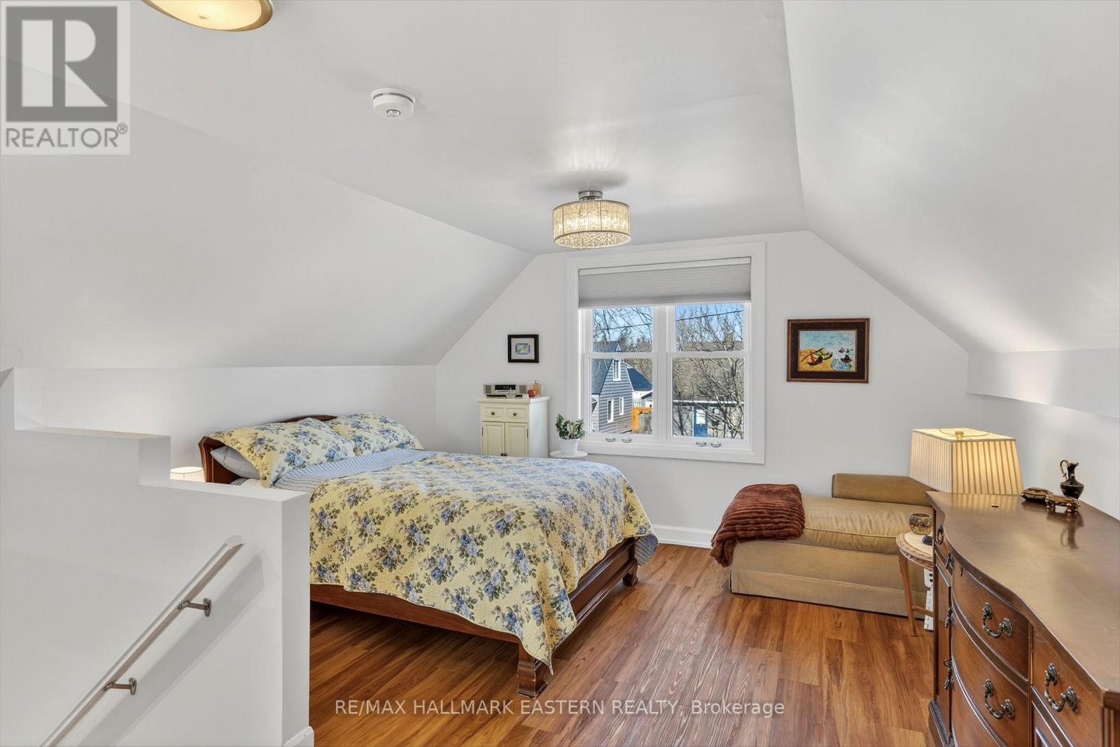 17 Margaret Avenue, Kawartha Lakes (Lindsay), Ontario  K9V 4E4 - Photo 21 - X12949382