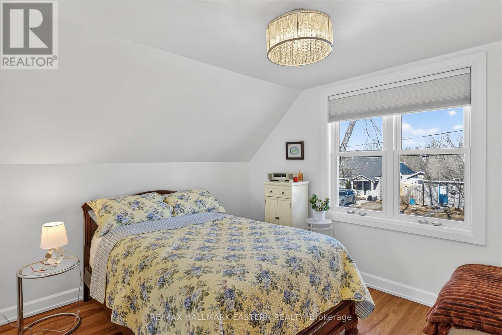 17 Margaret Avenue, Kawartha Lakes (Lindsay), Ontario  K9V 4E4 - Photo 22 - X12949382