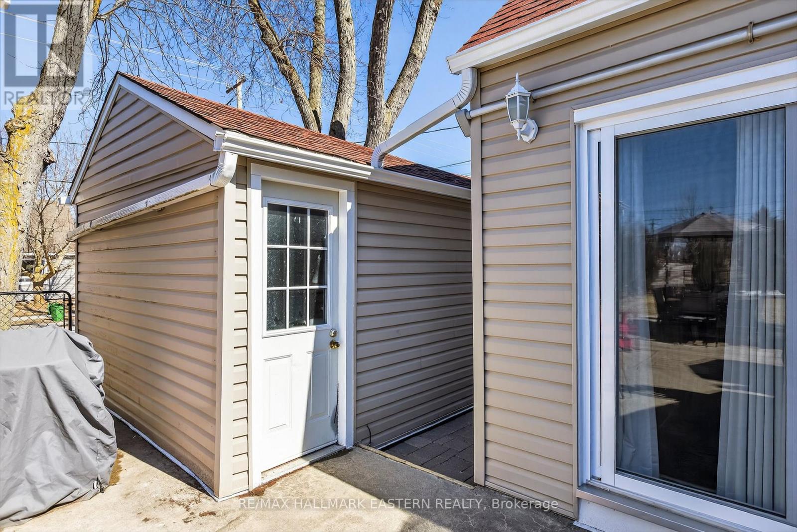 17 Margaret Avenue, Kawartha Lakes (Lindsay), Ontario  K9V 4E4 - Photo 34 - X12949382