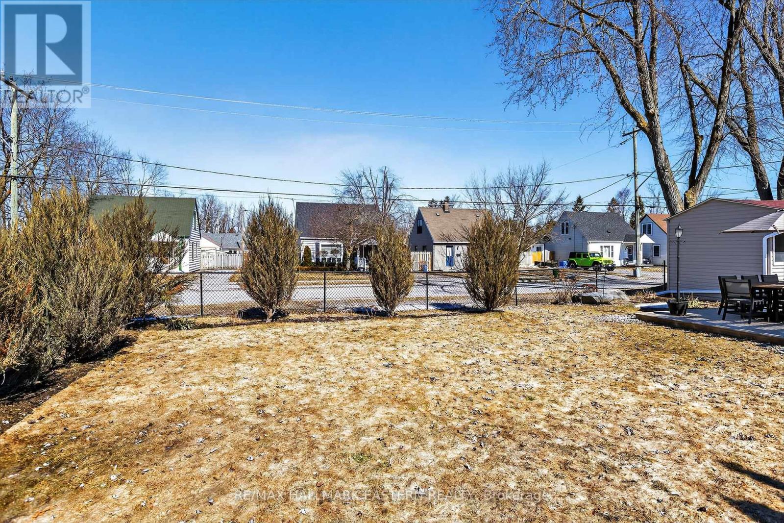 17 Margaret Avenue, Kawartha Lakes (Lindsay), Ontario  K9V 4E4 - Photo 42 - X12949382