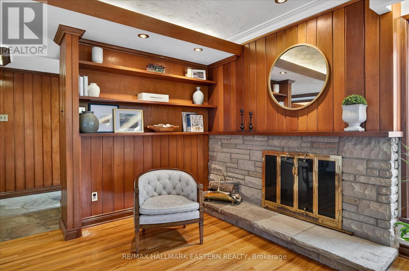 143 Ridgewood Road, Peterborough (Monaghan Ward 2), Ontario  K9J 1P2 - Photo 13 - X12949466