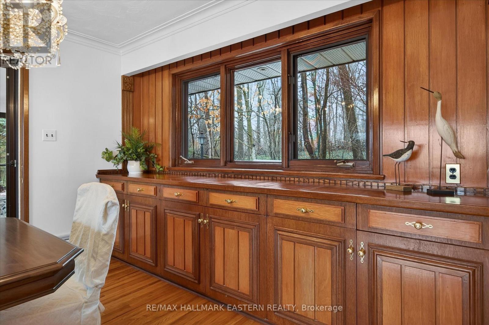 143 Ridgewood Road, Peterborough (Monaghan Ward 2), Ontario  K9J 1P2 - Photo 15 - X12949466