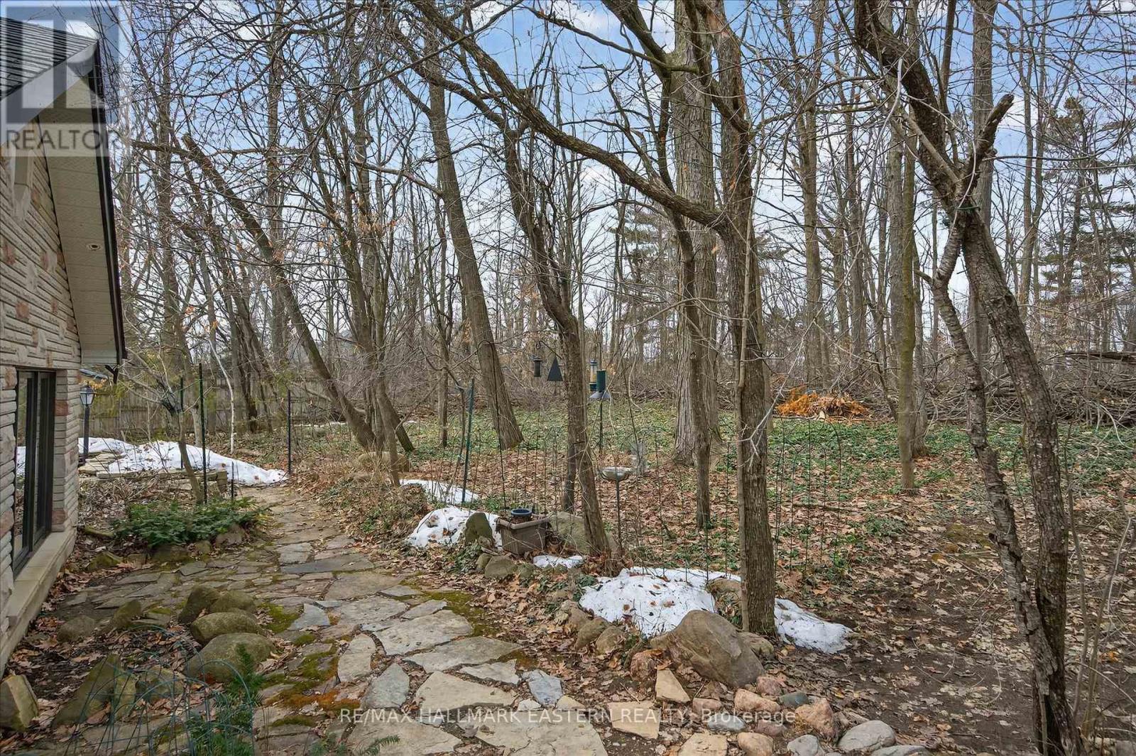 143 Ridgewood Road, Peterborough (Monaghan Ward 2), Ontario  K9J 1P2 - Photo 29 - X12949466