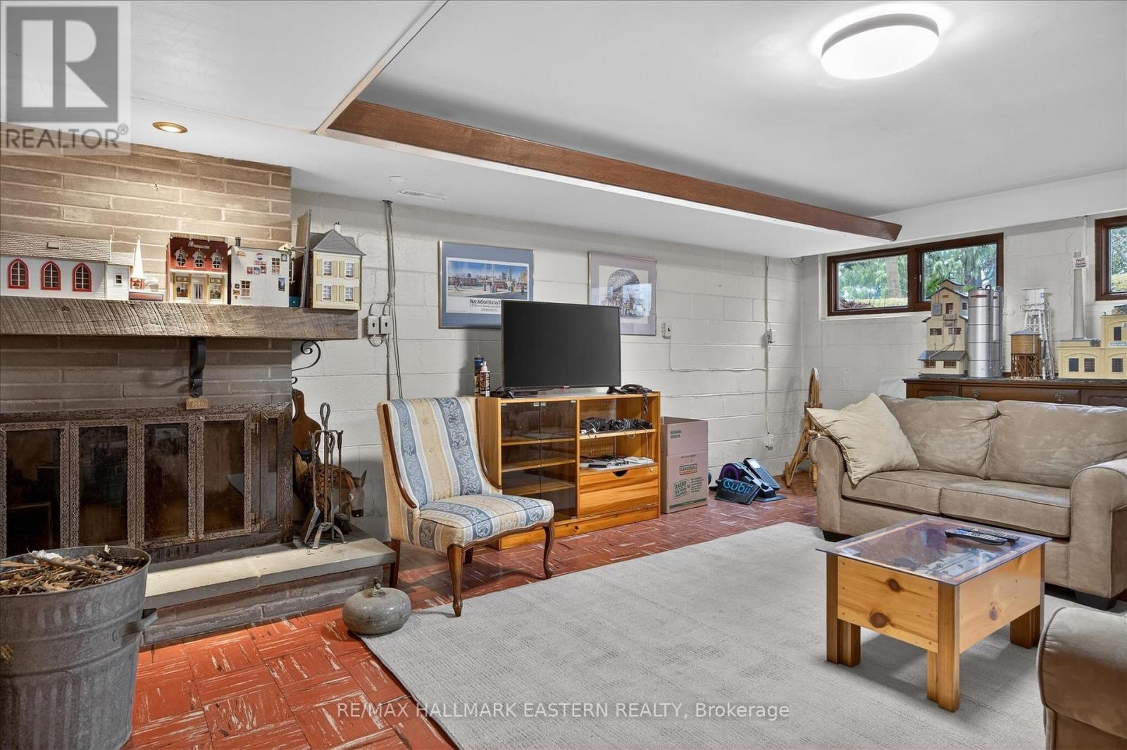 143 Ridgewood Road, Peterborough (Monaghan Ward 2), Ontario  K9J 1P2 - Photo 36 - X12949466