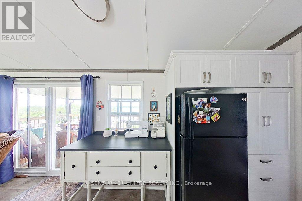 5 Marina Cres - 920 Skyline Road, Selwyn, Ontario  K0L 1T0 - Photo 15 - X12949852