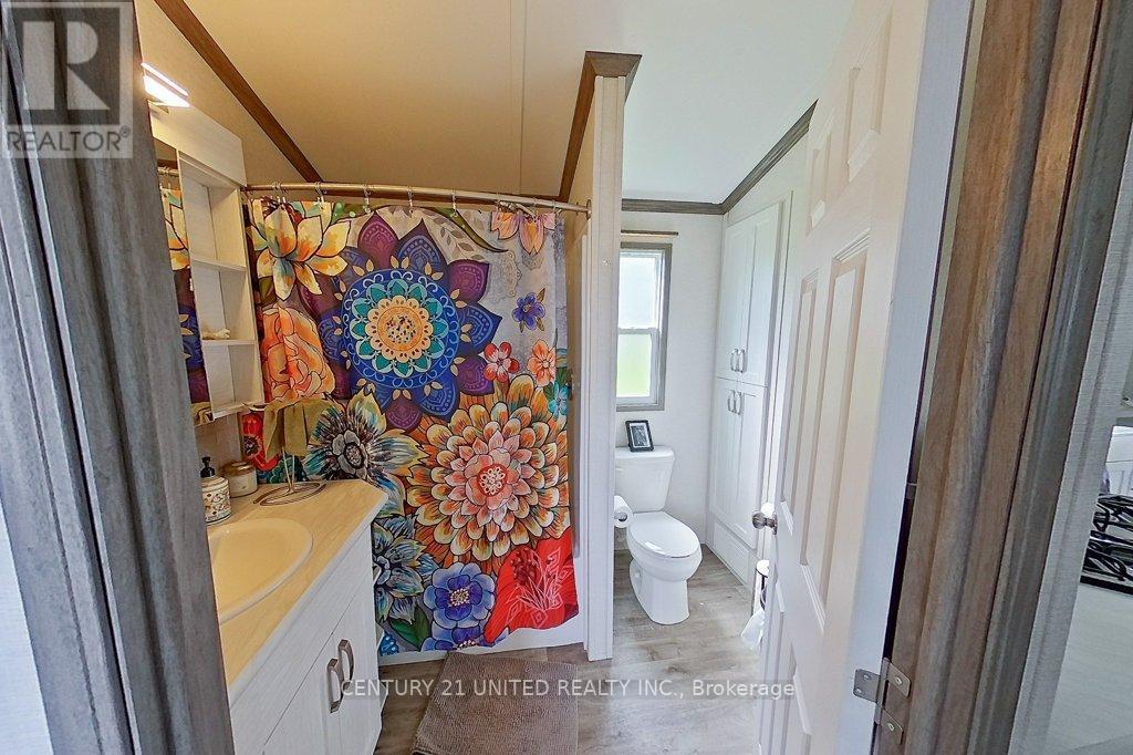 5 Marina Cres - 920 Skyline Road, Selwyn, Ontario  K0L 1T0 - Photo 24 - X12949852