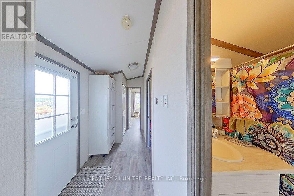 5 Marina Cres - 920 Skyline Road, Selwyn, Ontario  K0L 1T0 - Photo 27 - X12949852