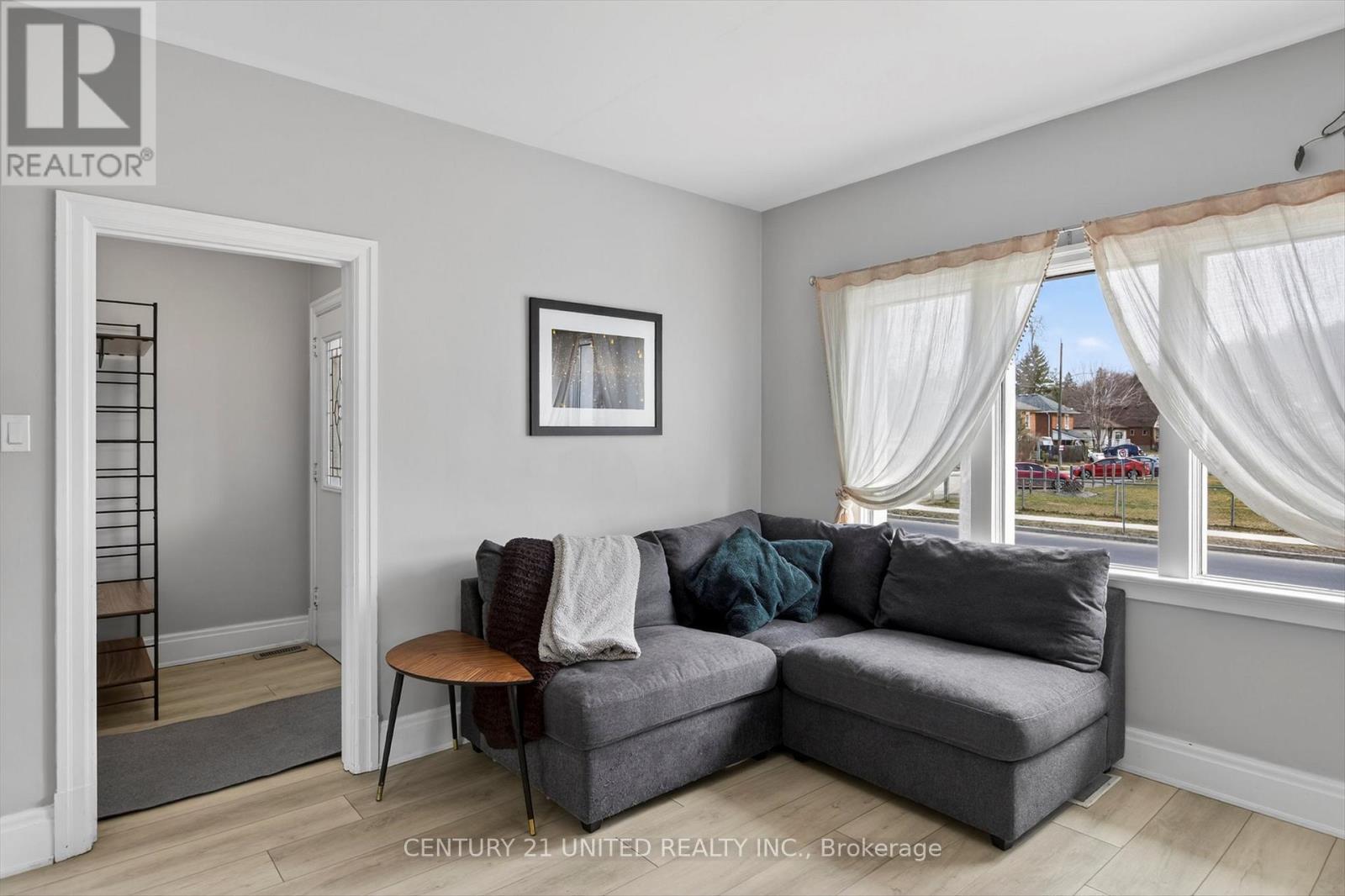 521 Armour Road, Peterborough (Ashburnham Ward 4), Ontario  K9H 1Y8 - Photo 12 - X12949854