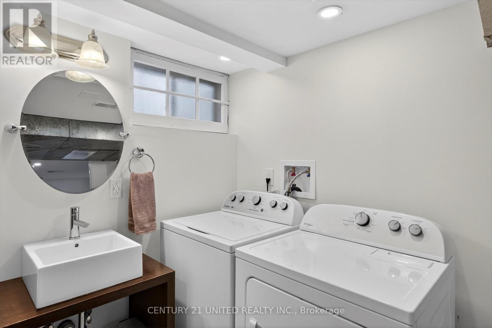 521 Armour Road, Peterborough (Ashburnham Ward 4), Ontario  K9H 1Y8 - Photo 38 - X12949854