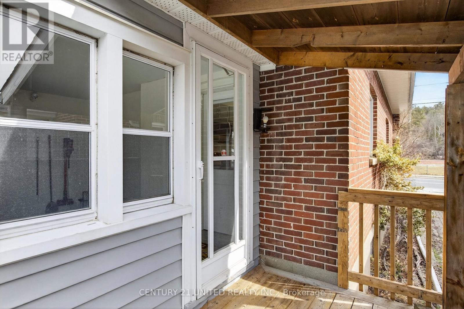 521 Armour Road, Peterborough (Ashburnham Ward 4), Ontario  K9H 1Y8 - Photo 44 - X12949854