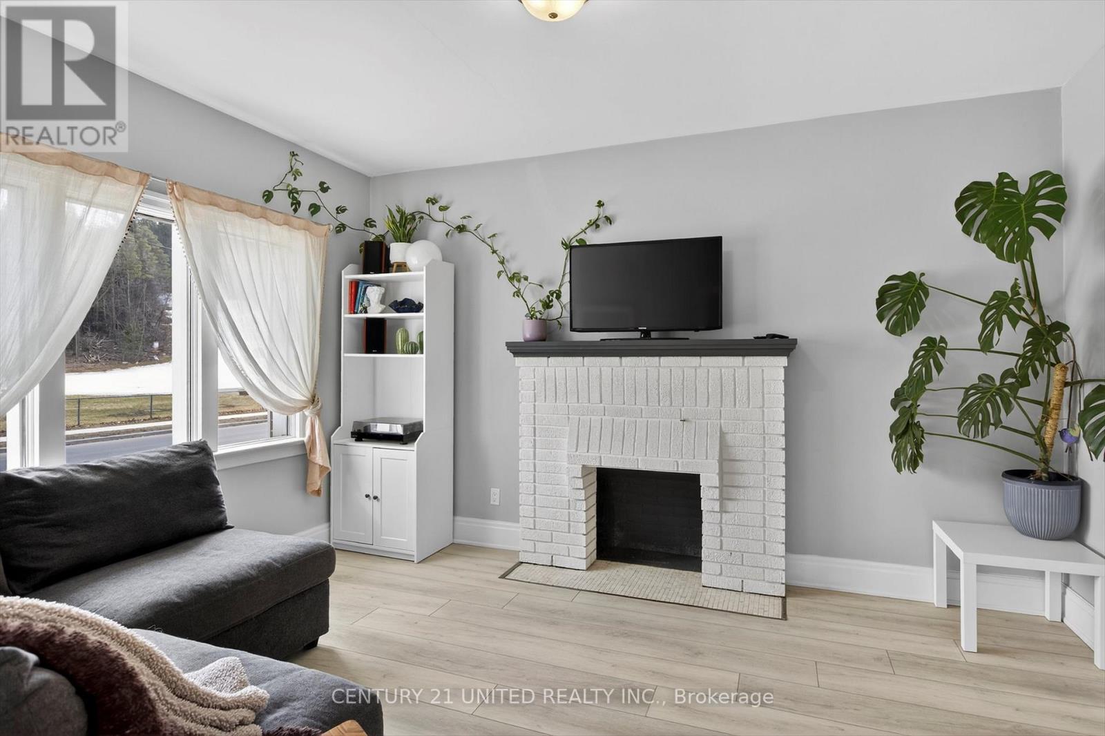 521 Armour Road, Peterborough (Ashburnham Ward 4), Ontario  K9H 1Y8 - Photo 8 - X12949854