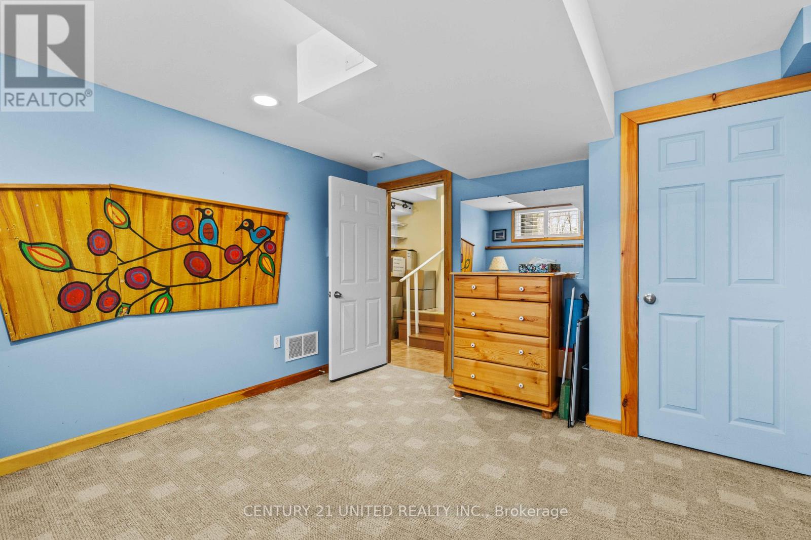 19 Anne Street, Peterborough (Town Ward 3), Ontario  K9J 4S3 - Photo 29 - X12950418