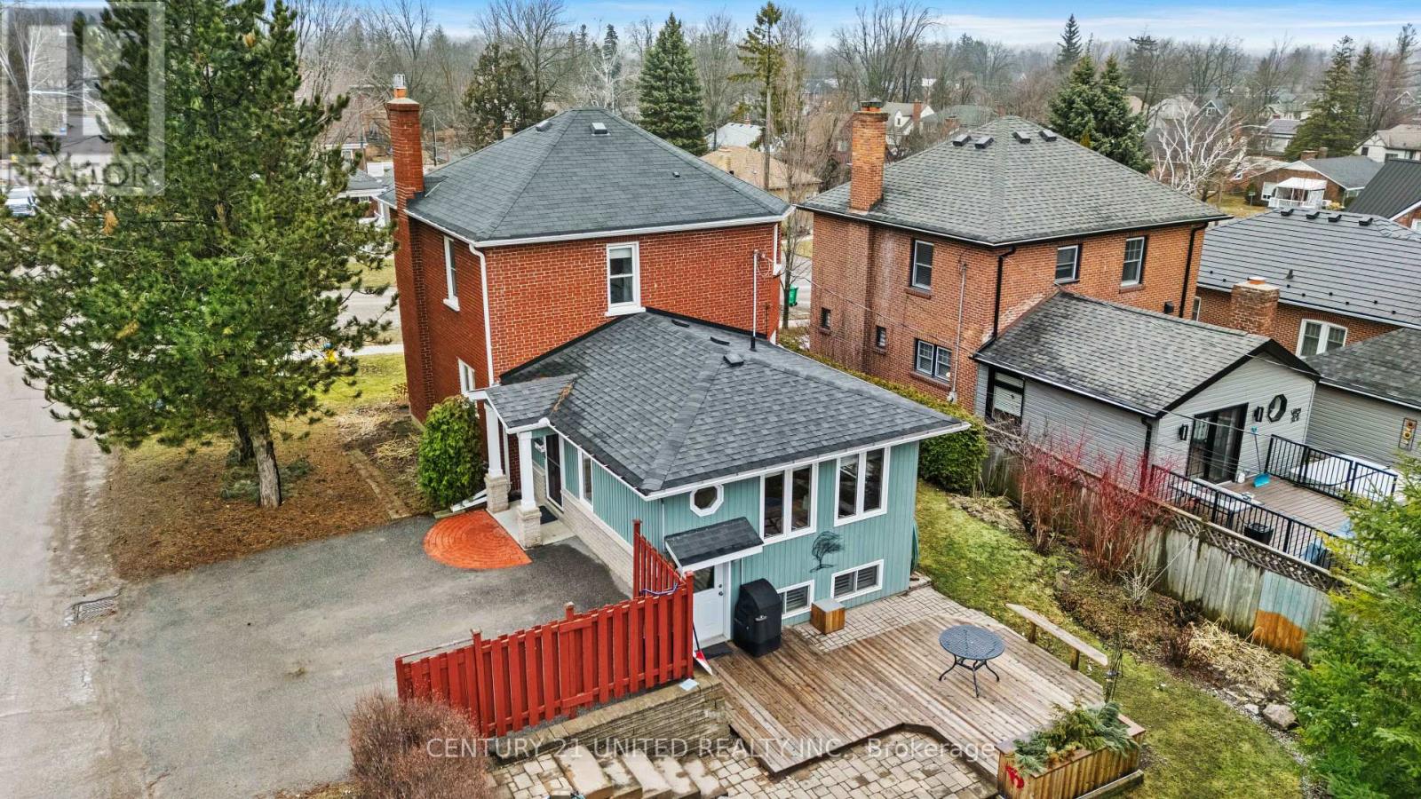 19 Anne Street, Peterborough (Town Ward 3), Ontario  K9J 4S3 - Photo 36 - X12950418