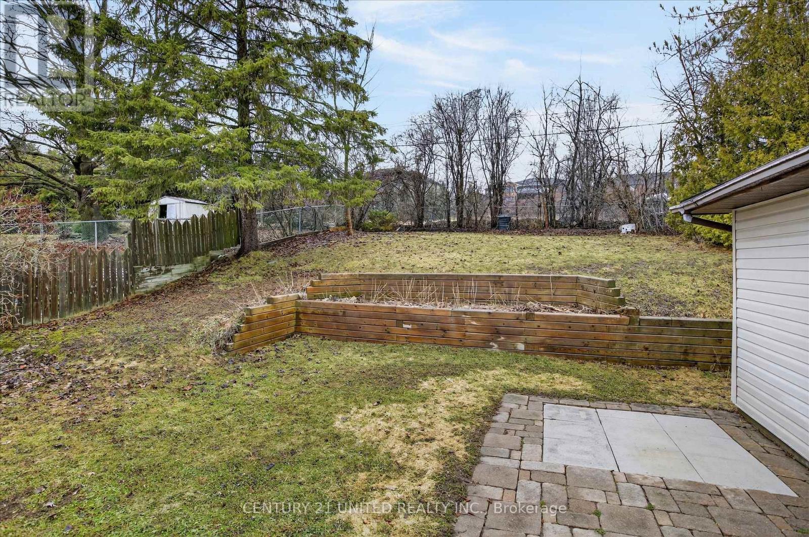 578 Hillside Street, Peterborough (Northcrest Ward 5), Ontario  K9H 5N6 - Photo 25 - X12950686