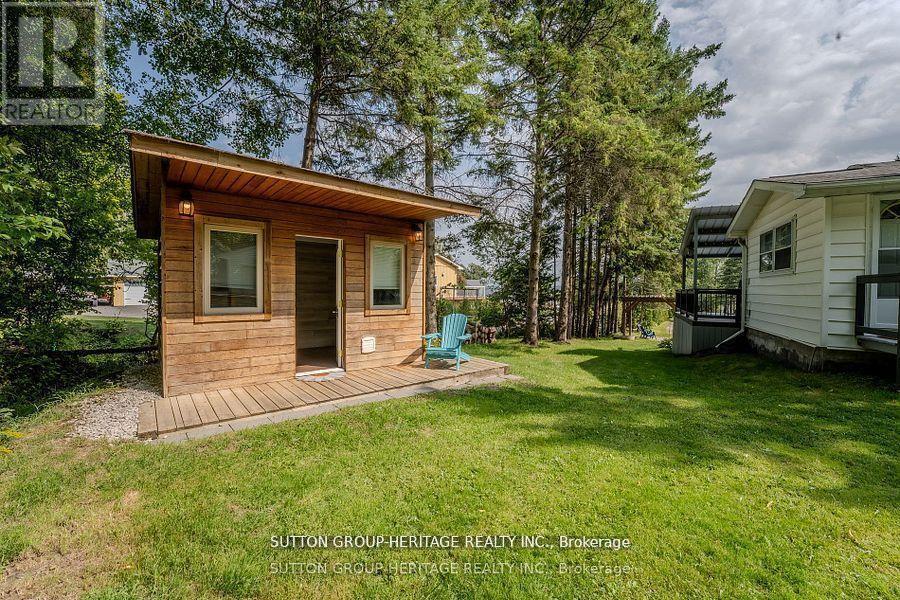 682 North Shore Drive E, Otonabee-South Monaghan, Ontario  K0L 1B0 - Photo 19 - X12950494