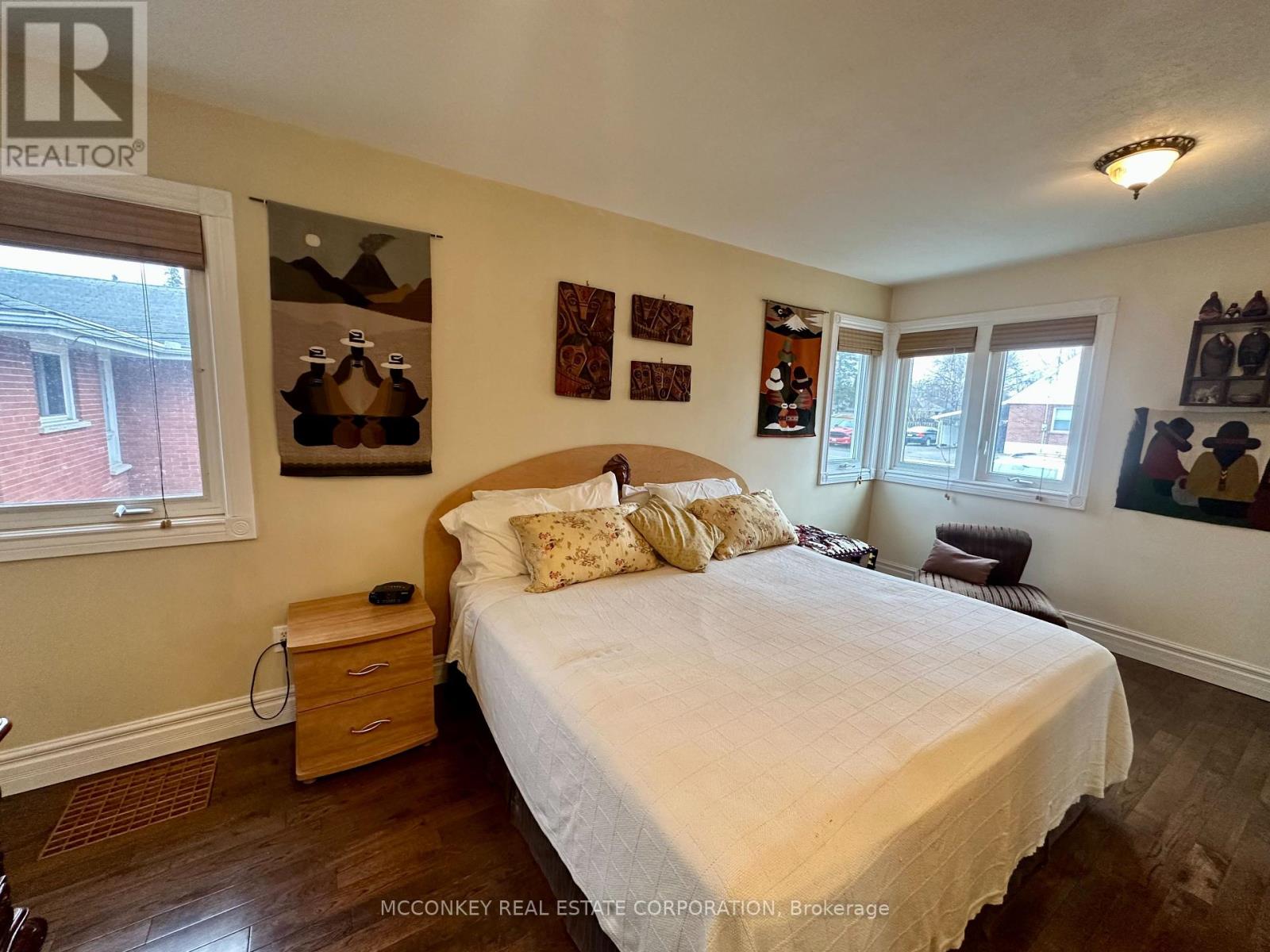 320 Mckellar Street, Peterborough (Otonabee Ward 1), Ontario  K9J 1P7 - Photo 13 - X12950992