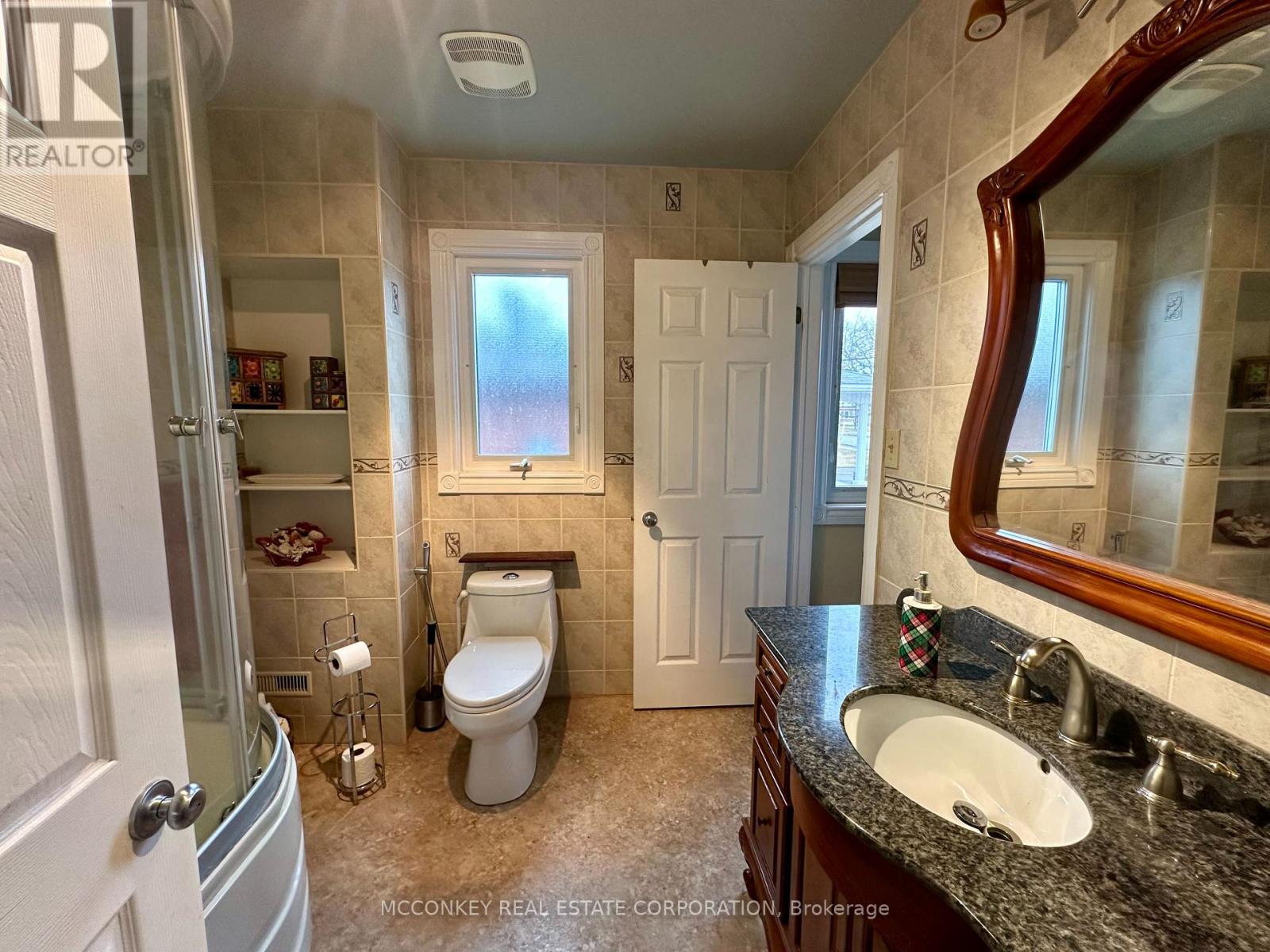 320 Mckellar Street, Peterborough (Otonabee Ward 1), Ontario  K9J 1P7 - Photo 16 - X12950992