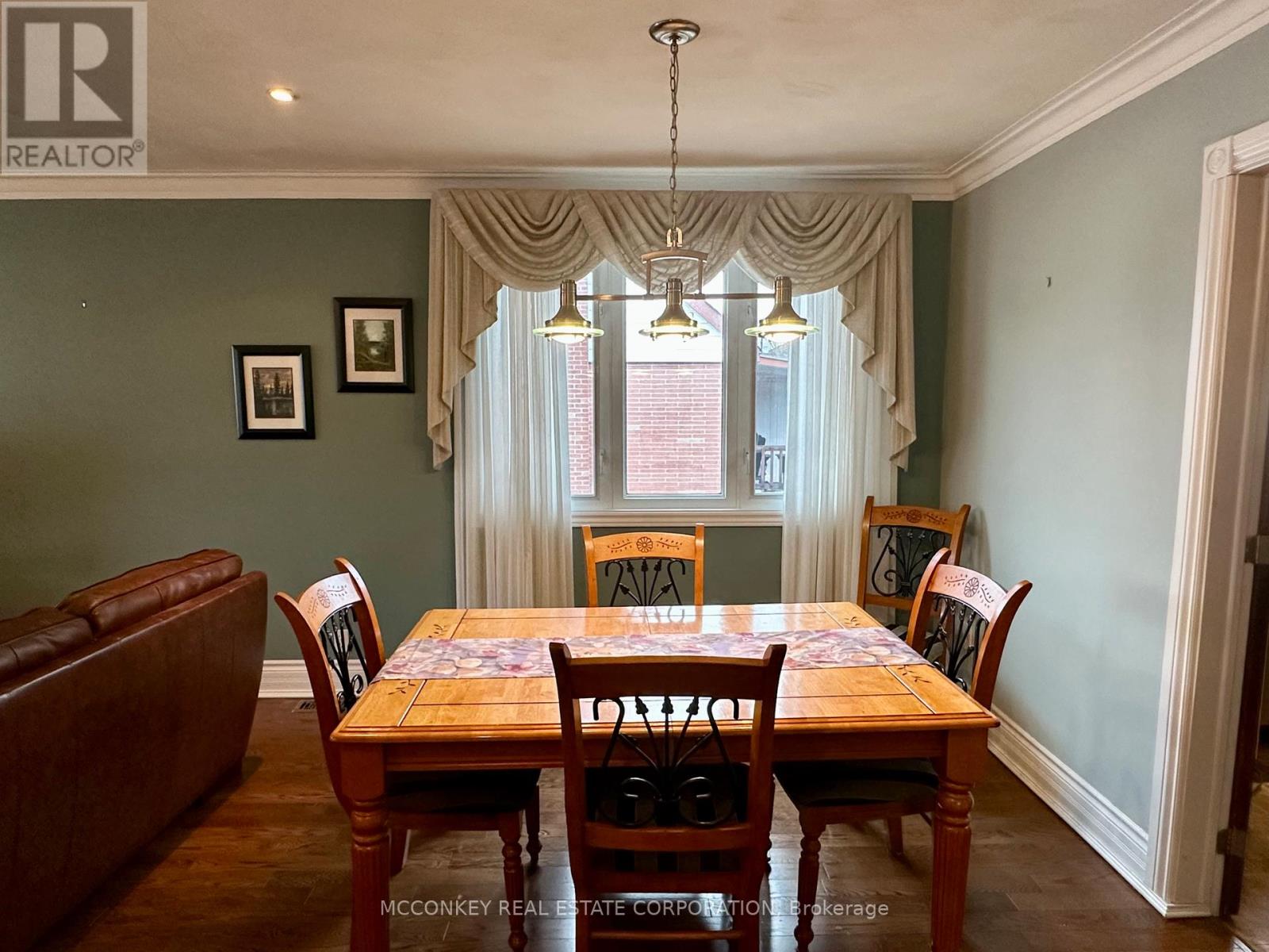 320 Mckellar Street, Peterborough (Otonabee Ward 1), Ontario  K9J 1P7 - Photo 9 - X12950992