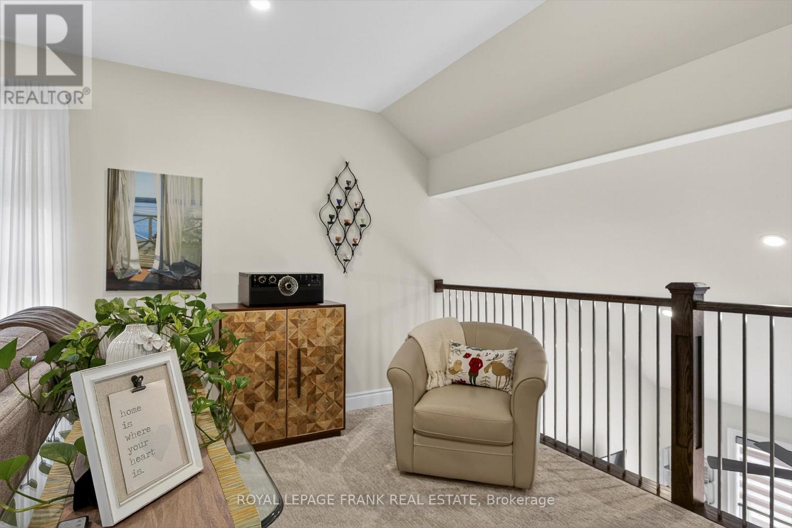 527 Macintosh Grove, Peterborough (Northcrest Ward 5), Ontario  K9H 0K1 - Photo 27 - X12951266