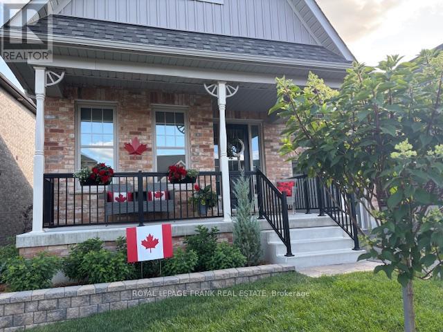 527 Macintosh Grove, Peterborough (Northcrest Ward 5), Ontario  K9H 0K1 - Photo 3 - X12951266