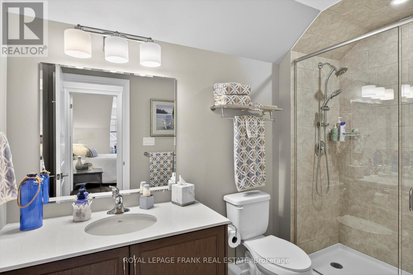 527 Macintosh Grove, Peterborough (Northcrest Ward 5), Ontario  K9H 0K1 - Photo 31 - X12951266