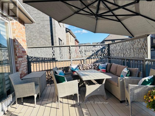 527 Macintosh Grove, Peterborough (Northcrest Ward 5), Ontario  K9H 0K1 - Photo 37 - X12951266