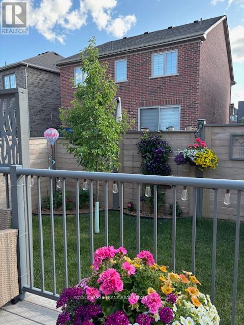 527 Macintosh Grove, Peterborough (Northcrest Ward 5), Ontario  K9H 0K1 - Photo 44 - X12951266