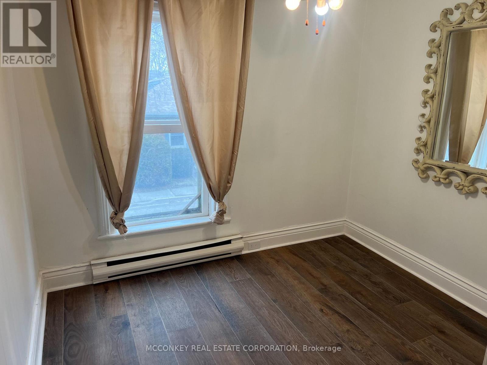 33-43 Jackson Avenue, Peterborough (Town Ward 3), Ontario  K9J 5B8 - Photo 11 - X12951378