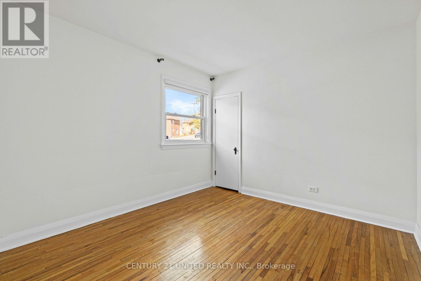 661 Rubidge Street, Peterborough (Town Ward 3), Ontario  K9H 4G2 - Photo 17 - X12951394